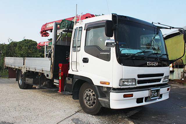 市運輸 4tトラック