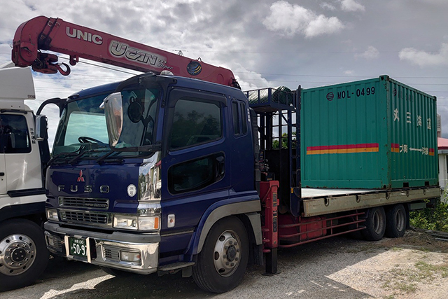 市運輸 10tトラック